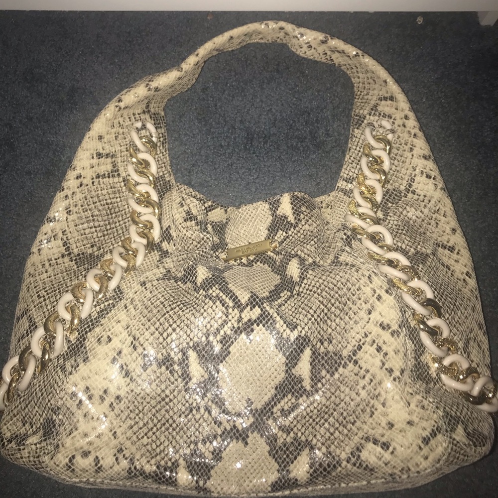MK Python chain ID bag. - Picture 4 of 7